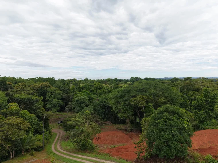 Land at Damas, Quepos, Costa Rica