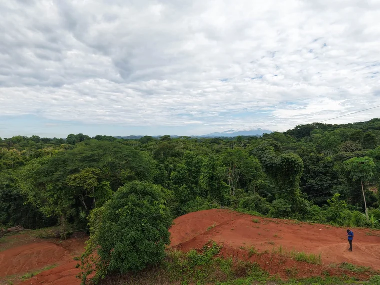 Land at Damas, Quepos, Costa Rica
