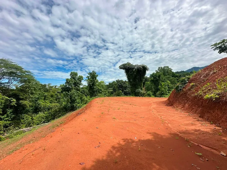 Land at Damas, Quepos, Costa Rica