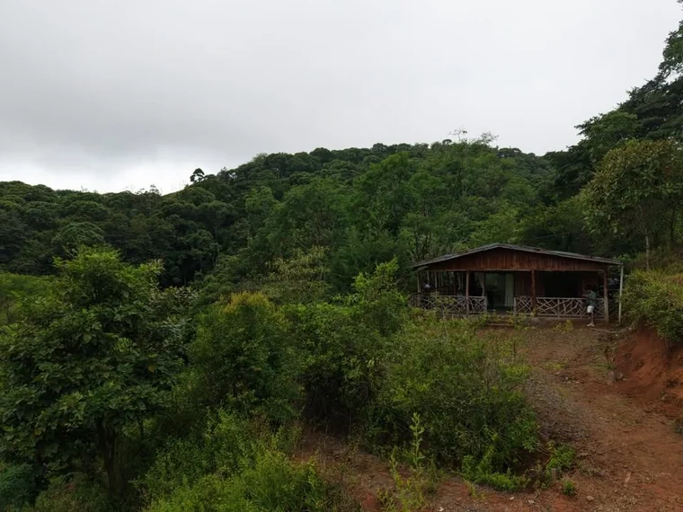 Property and cabin-style home at La Legüita, Puriscal, Costa Rica