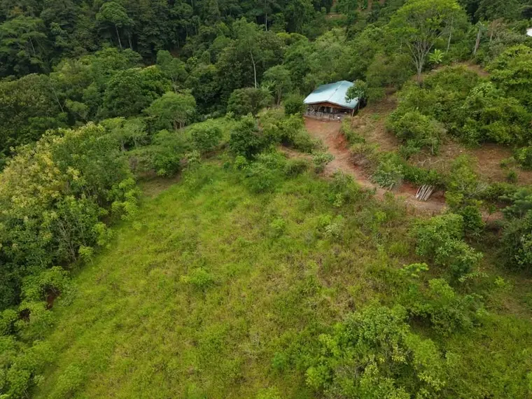 Property and cabin-style home at La Legüita, Puriscal, Costa Rica
