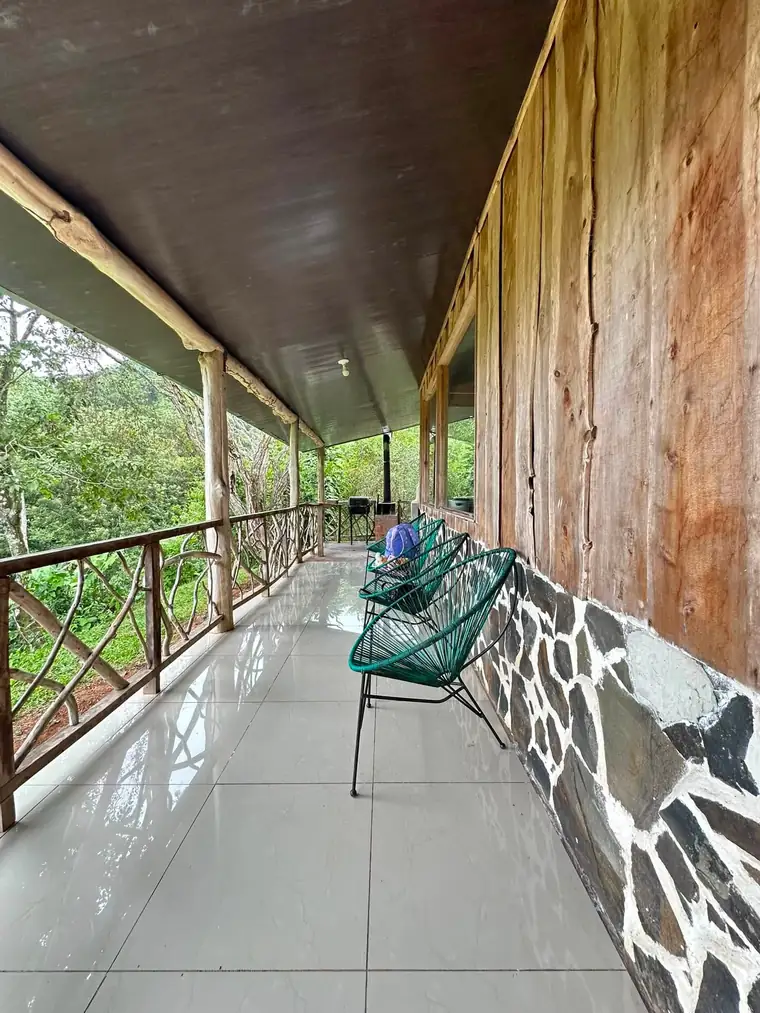 Property and cabin-style home at La Legüita, Puriscal, Costa Rica